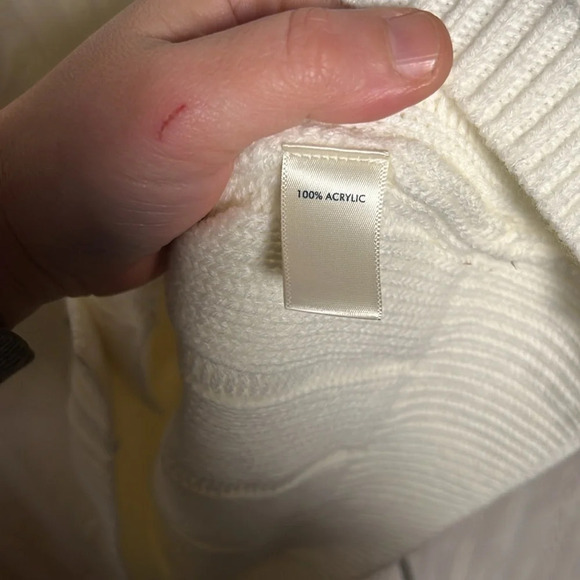 bke sweater size medium distressed look cream color - Picture 3 of 7